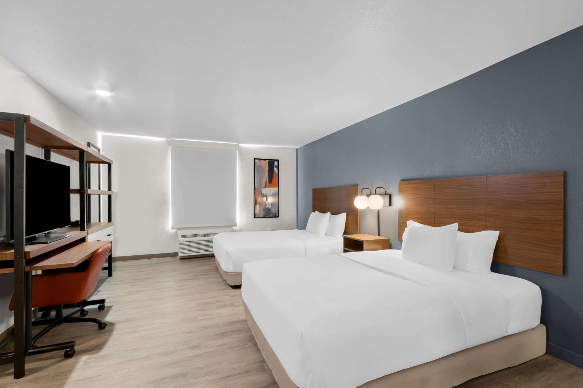 Everhome Suites Glendale Sports Entertainment District Exterior foto