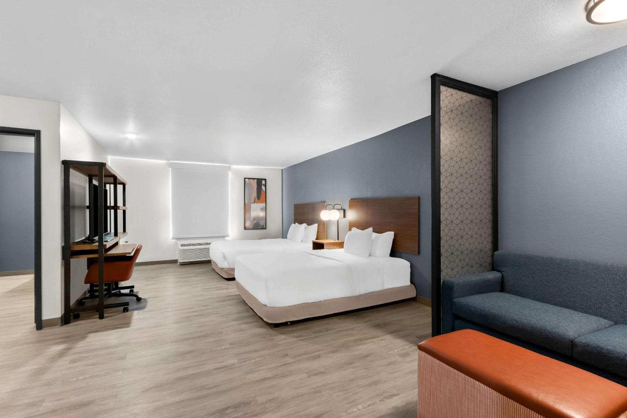 Everhome Suites Glendale Sports Entertainment District Exterior foto